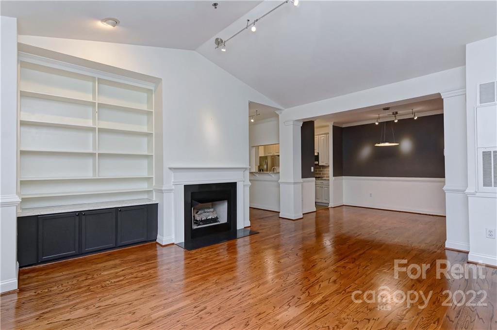 Property image 1 at 5601 Fairview Road, Charlotte, NC 28209