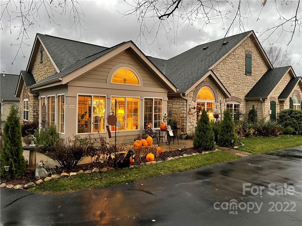 Property image 1 at 85 Outlook Circle, Swannanoa, NC 28778