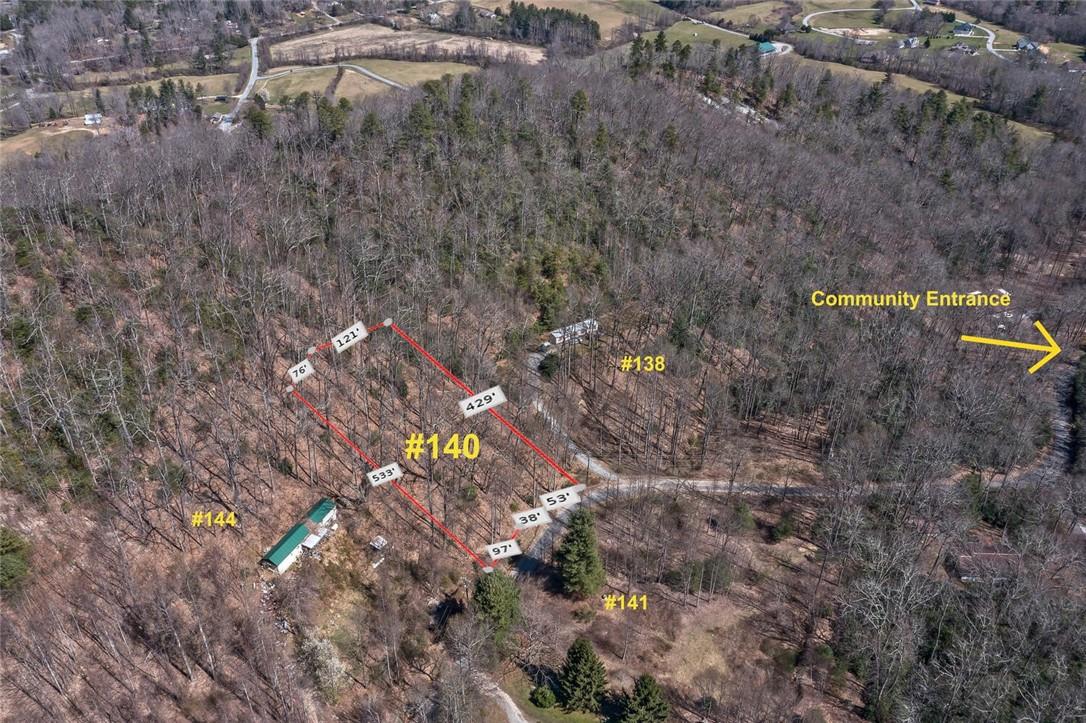 Property image 1 at 140 Bear Rock Road, Hendersonville, NC 28739