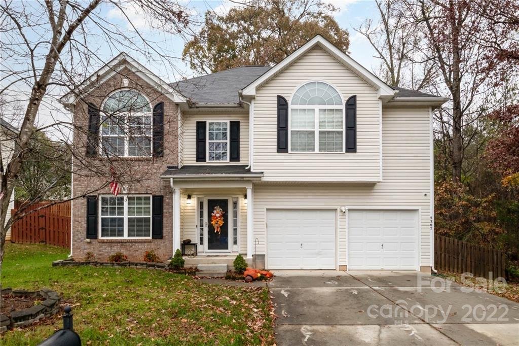 Property image 1 at 5307 Grandover Drive, Gastonia, NC 28054