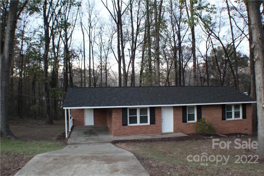 Property image 1 at 214 Eric Court, Gastonia, NC 28052