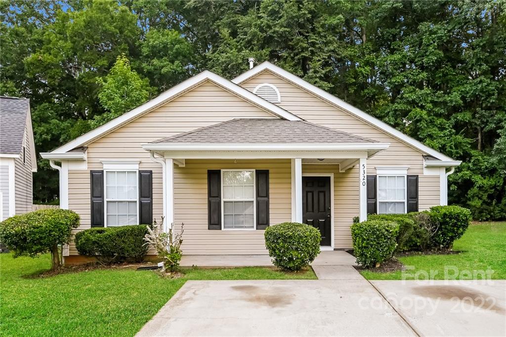 Property image 1 at 5320 Wisbech Court, Charlotte, NC 28215