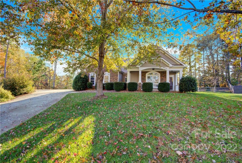 Property image 1 at 7977 Worth Way, Denver, NC 28037