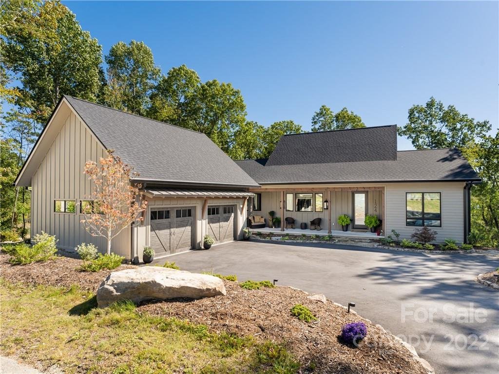 Property image 1 at 124 Mossy Rock Way, Fletcher, NC 28732