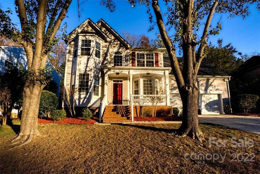 13907 Kings Carriage Lane