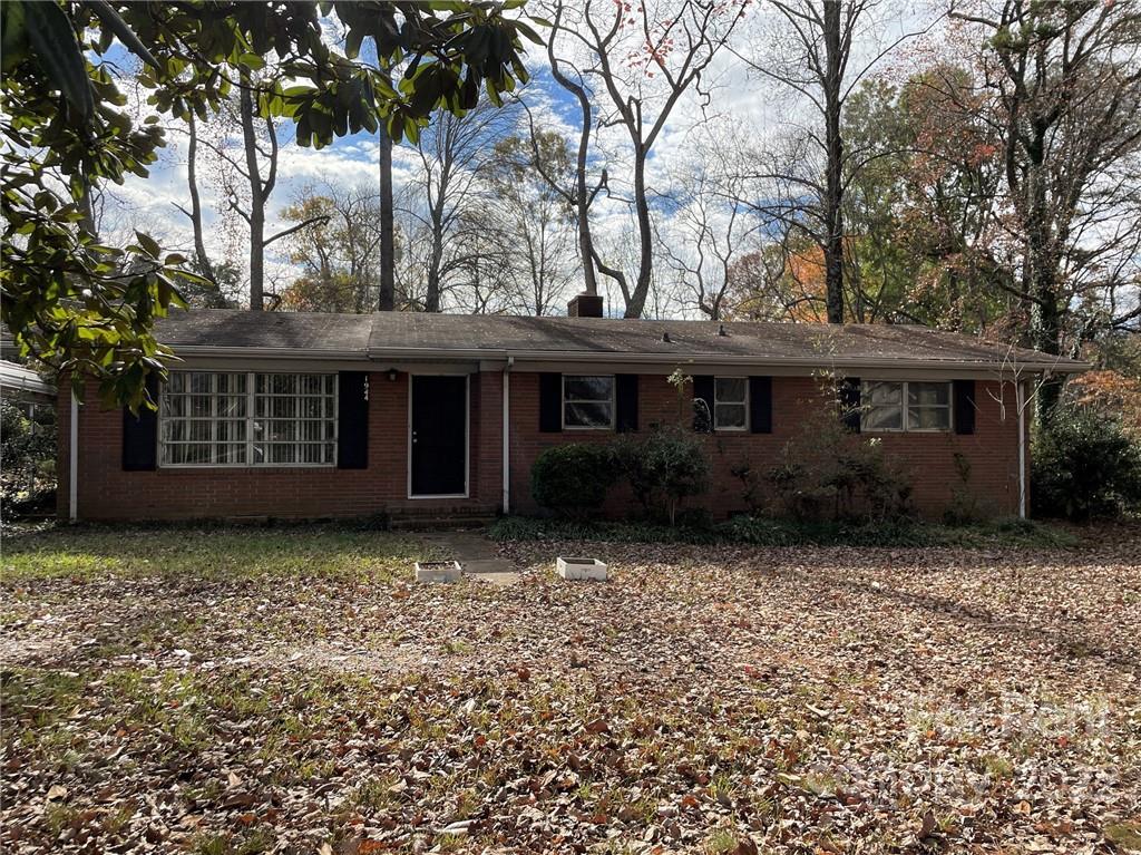 Property image 1 at 1944 Woodberry Road, Charlotte, NC 28212