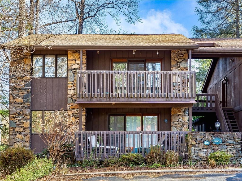 Property image 1 at 50 Maxine Lane, Hendersonville, NC 28739