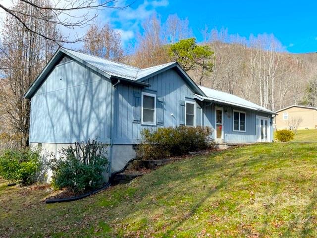 Property image 1 at 34 Locust Street, Black Mountain, NC 28711