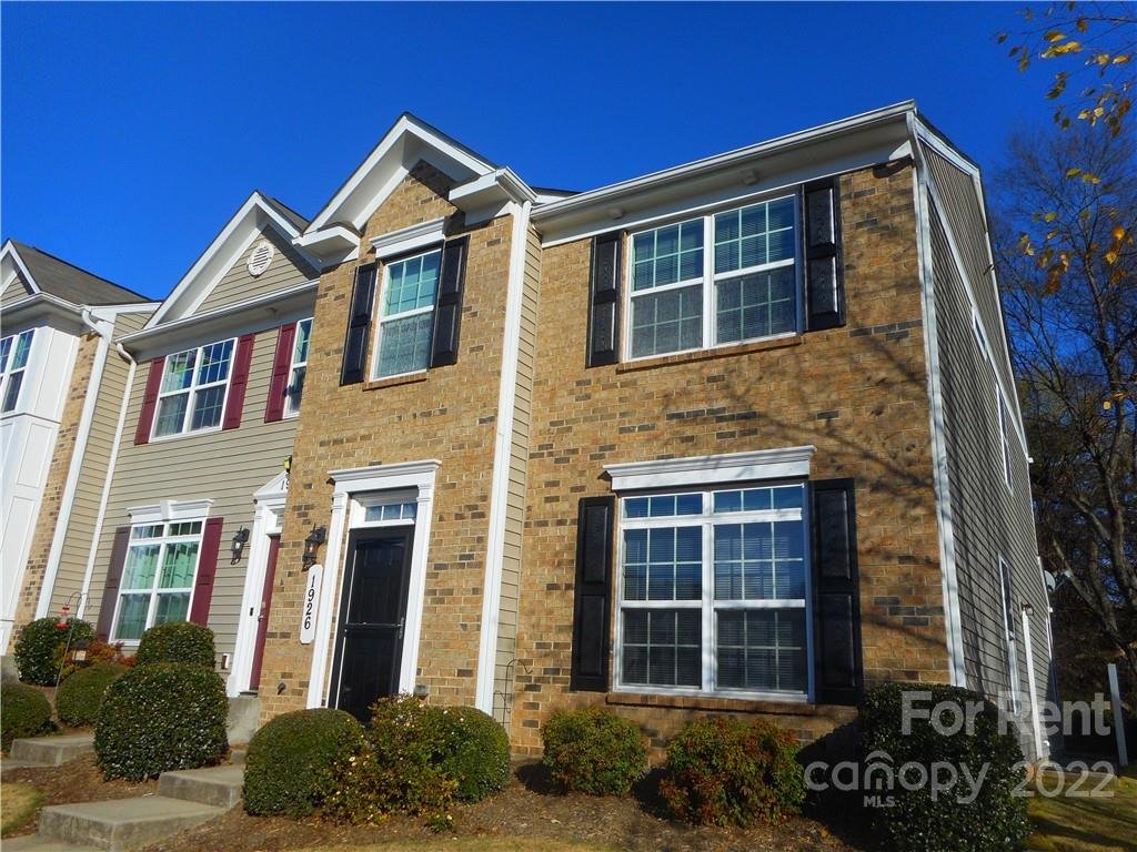 Property image 1 at 1926 Aston Mill Place, Charlotte, NC 28273