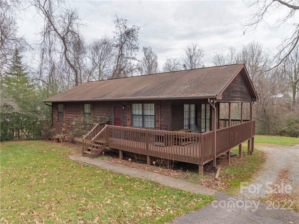 Property image 1 at 23 Vanderbilt Terrace, Asheville, NC 28806