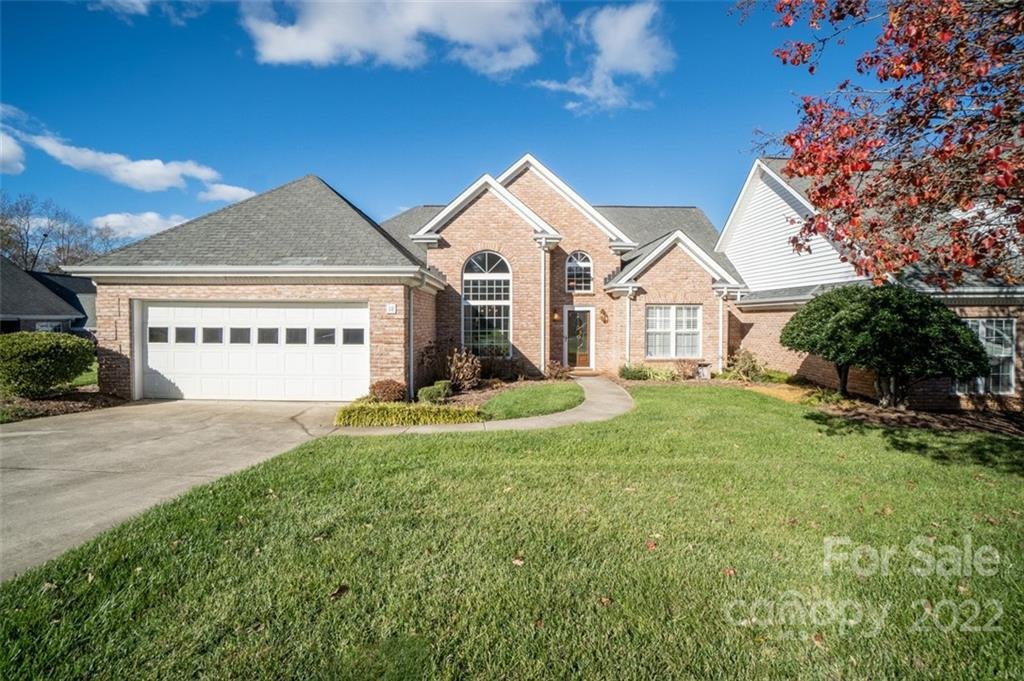 Property image 1 at 3131 9th Street Drive, Hickory, NC 28601