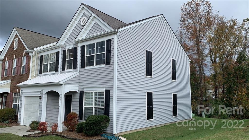 Property image 1 at 6732 Beverly Springs Drive, Charlotte, NC 28270
