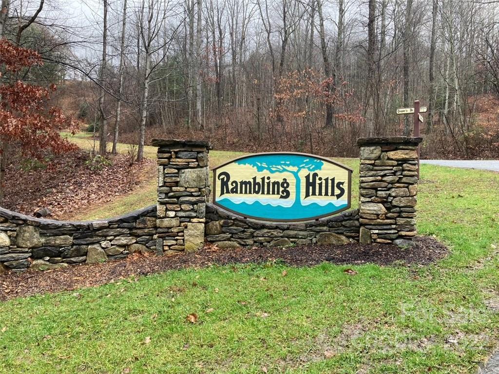 Property image 1 at 0000 Peregrine Drive, Hendersonville, NC 28739