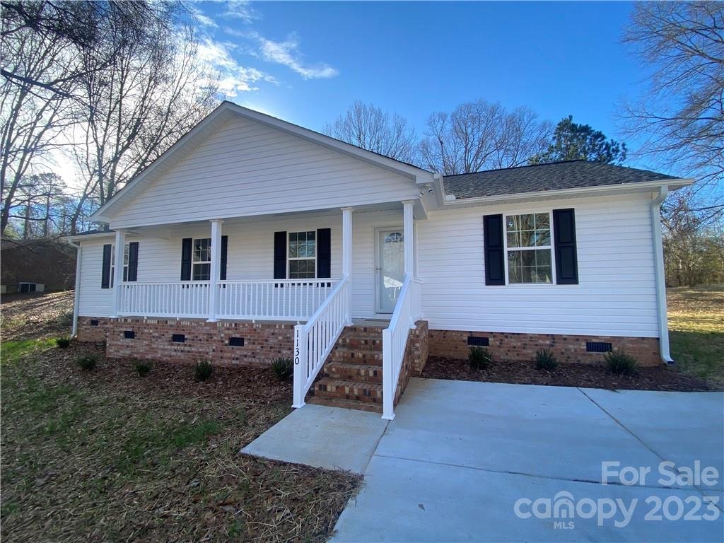 Property image 1 at 1130 Confederate Avenue, Lancaster, SC 29720