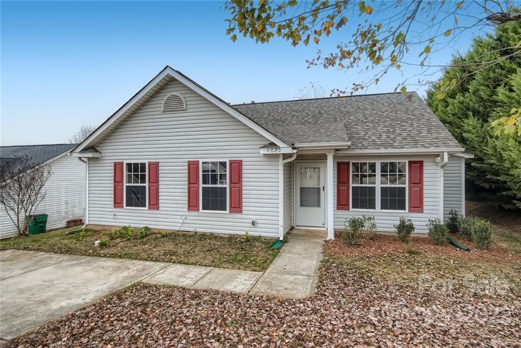 Property image 1 at 4620 Palm Breeze Lane, Charlotte, NC 28208