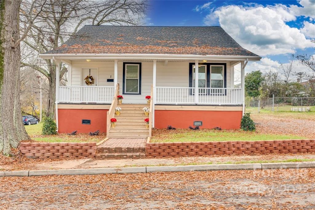 Property image 1 at 1 Howard Street, Rock Hill, SC 29730