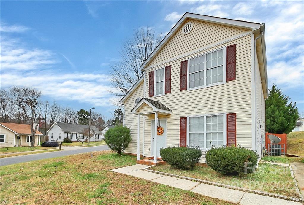 Property image 1 at 5701 Silver Eagle Drive, Charlotte, NC 28214