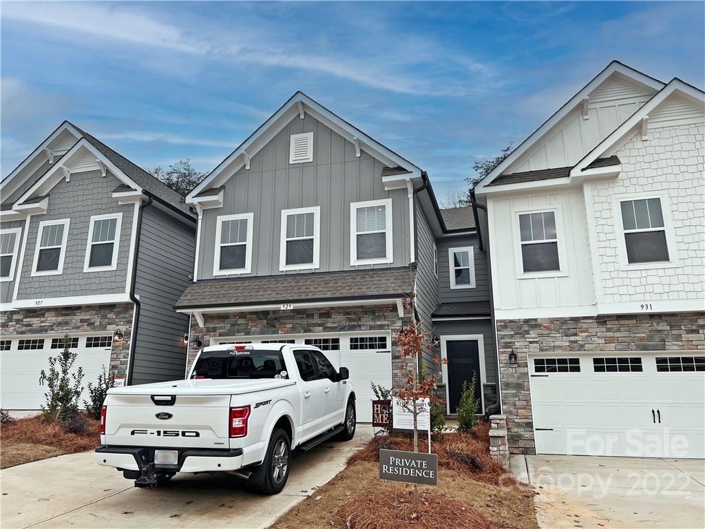 Property image 1 at 929 Canopy Falls Lane, York, SC 29745