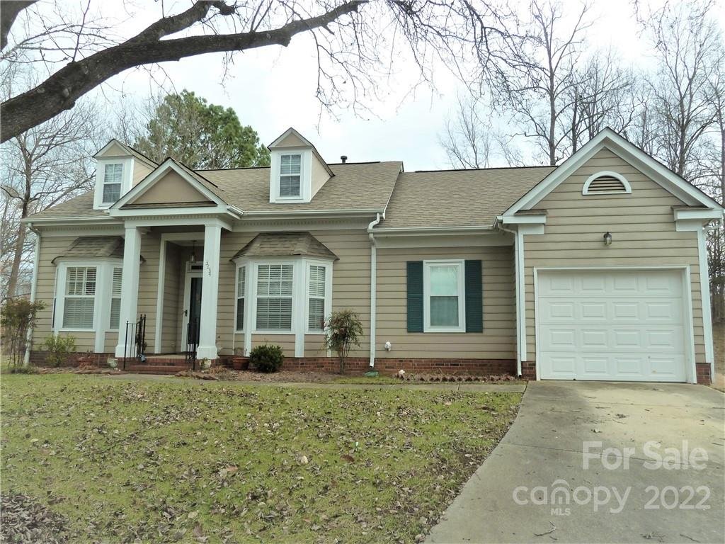 Property image 1 at 3234 Twin Falls Lane, Matthews, NC 28105