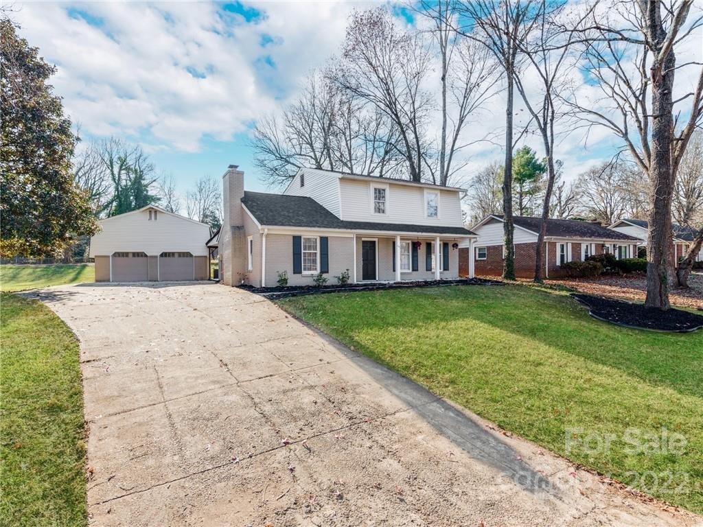 Property image 1 at 7116 Ludwig Drive, Charlotte, NC 28215