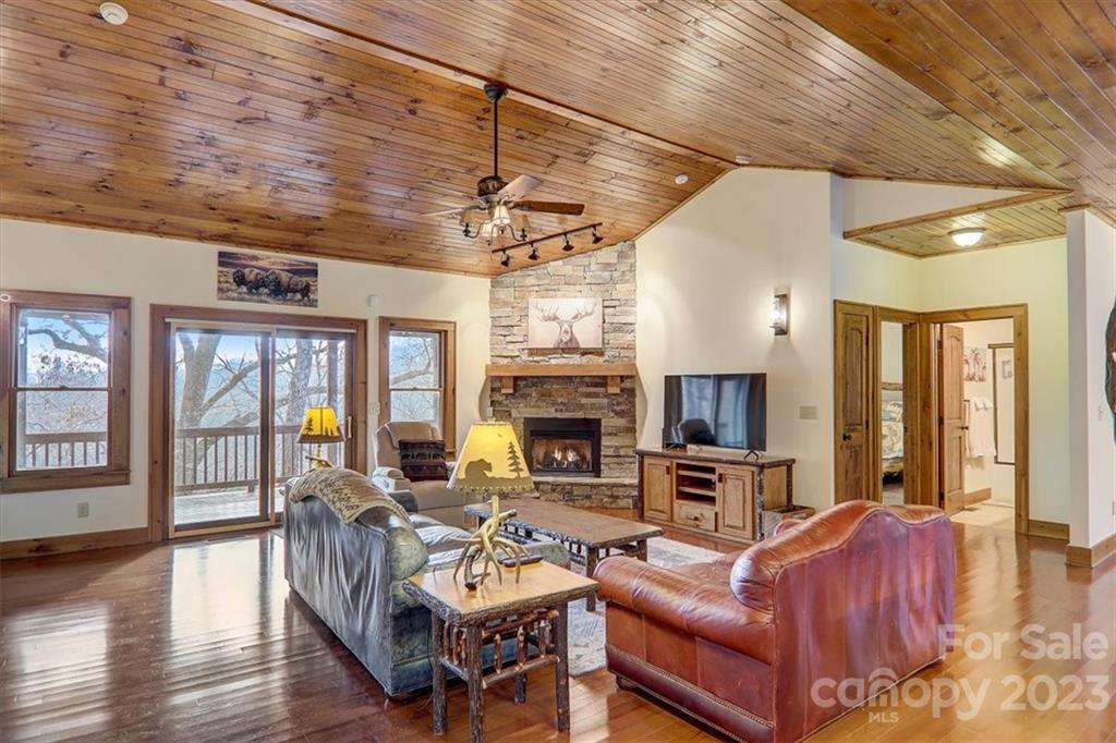 Property image 1 at 80 Constitution Avenue, Waynesville, NC 28785