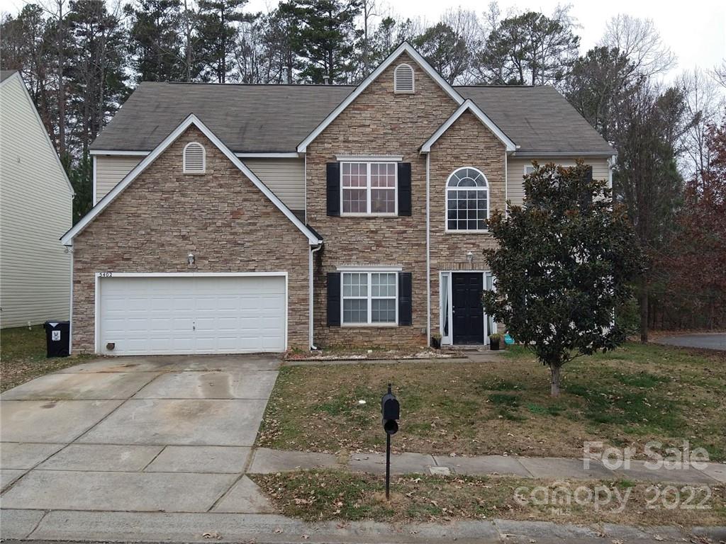 Property image 1 at 5402 Freestone Drive, Charlotte, NC 28216