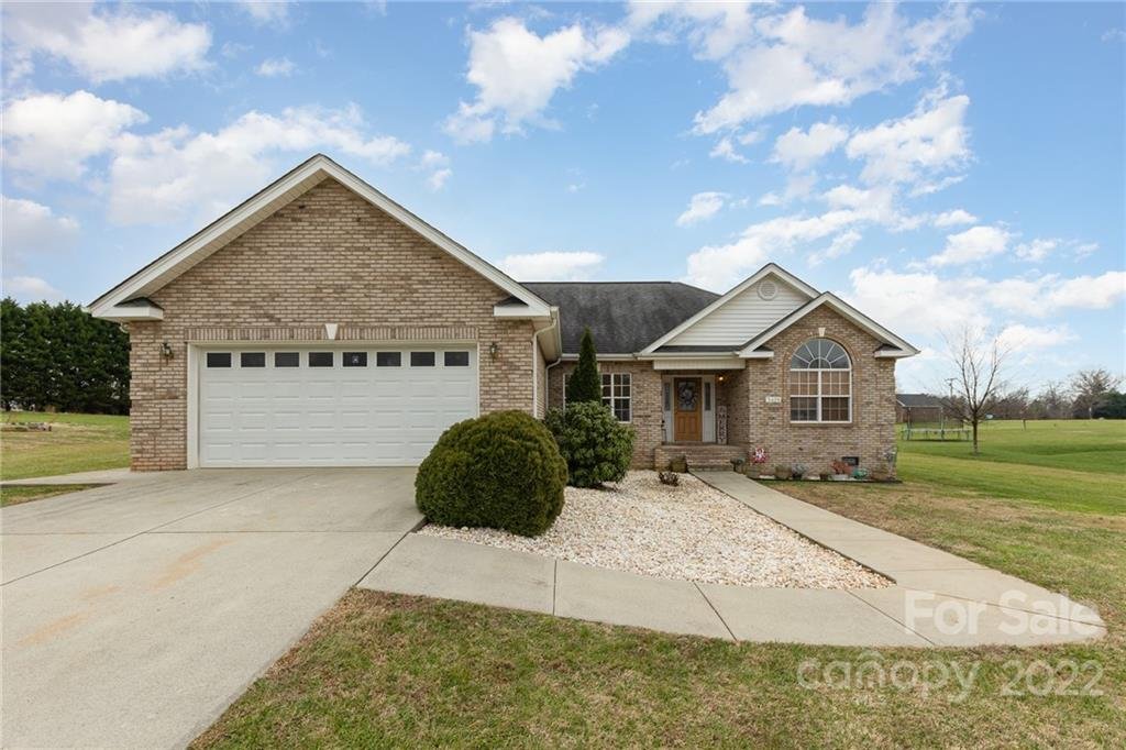 Property image 1 at 3429 Sweet Gum Drive, Lincolnton, NC 28092