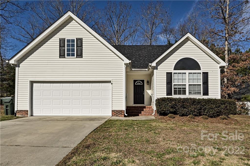 Property image 1 at 517 Kittiewake Lane, Clover, SC 29710