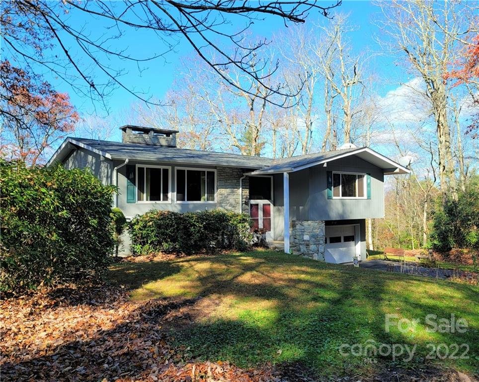Property image 1 at 7188 Valley View Drive, Newland, NC 28657