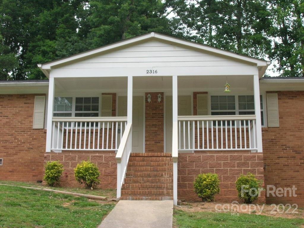 Property image 1 at 2316 Woodbridge Drive, Gastonia, NC 28056