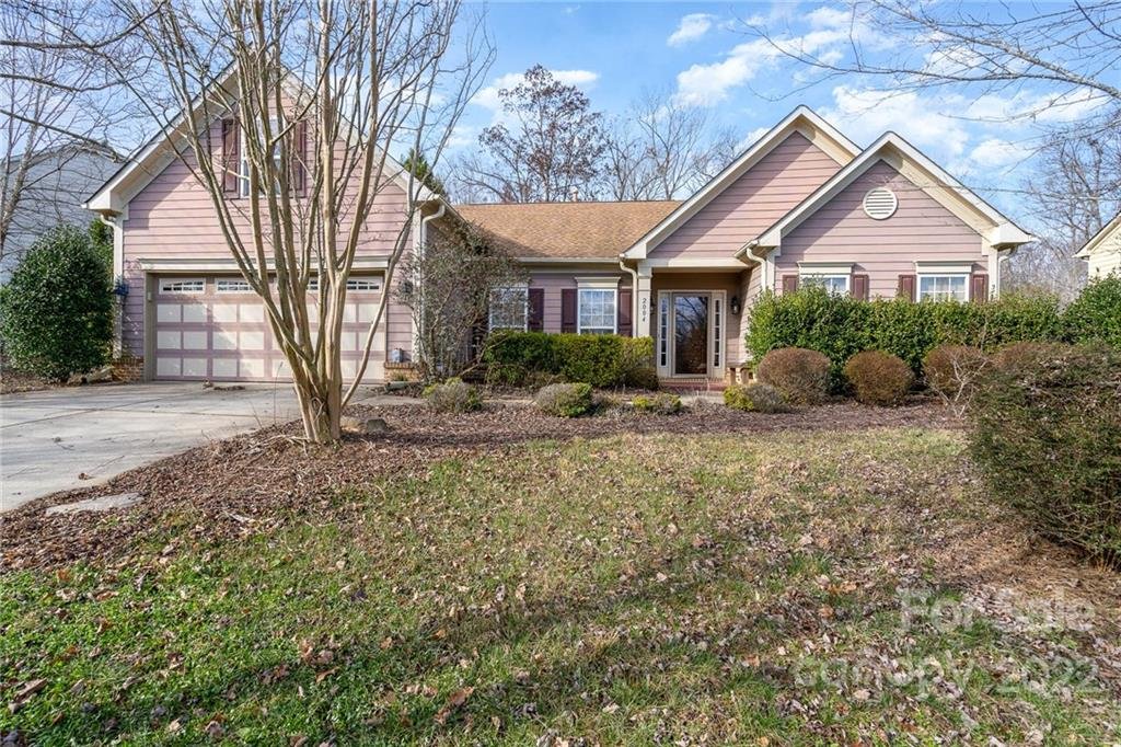 2004 Willowcrest Drive