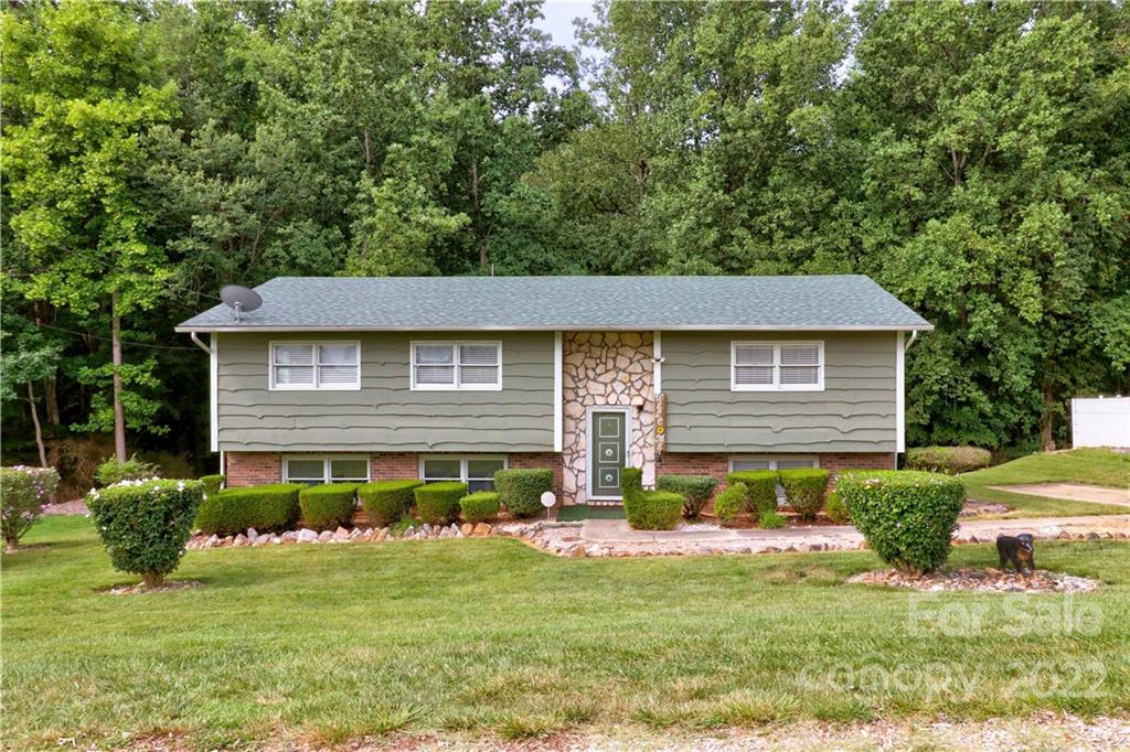 Property image 1 at 1912 Beauty Street, Statesville, NC 28625