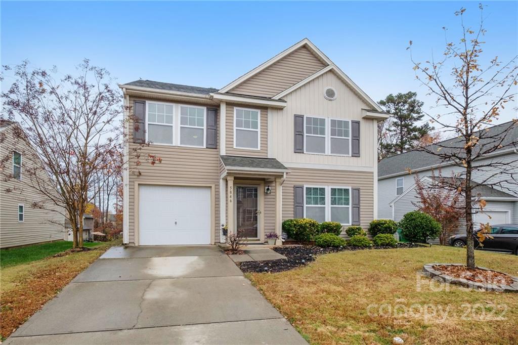 Property image 1 at 5846 Ringneck Road, Charlotte, NC 28216