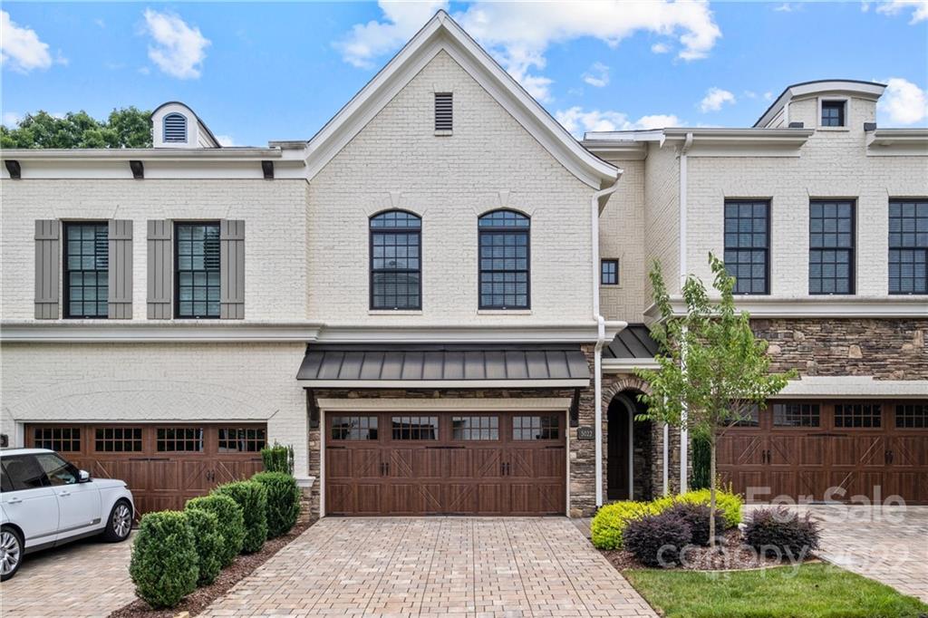 Property image 1 at 5022 Vernet Lane, Charlotte, NC 28210