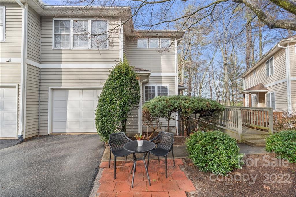 Property image 1 at 101 Farm Lane, Mills River, NC 28759