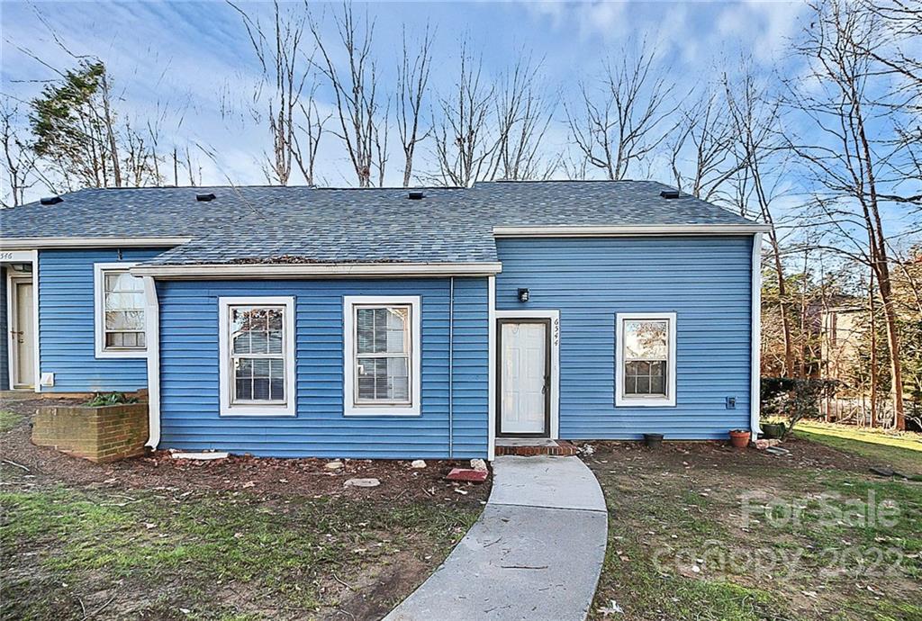 Property image 1 at 6544 Point Comfort Lane, Charlotte, NC 28226