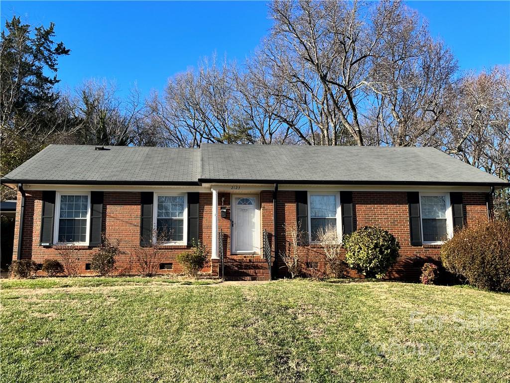 2123 Maplecrest Drive