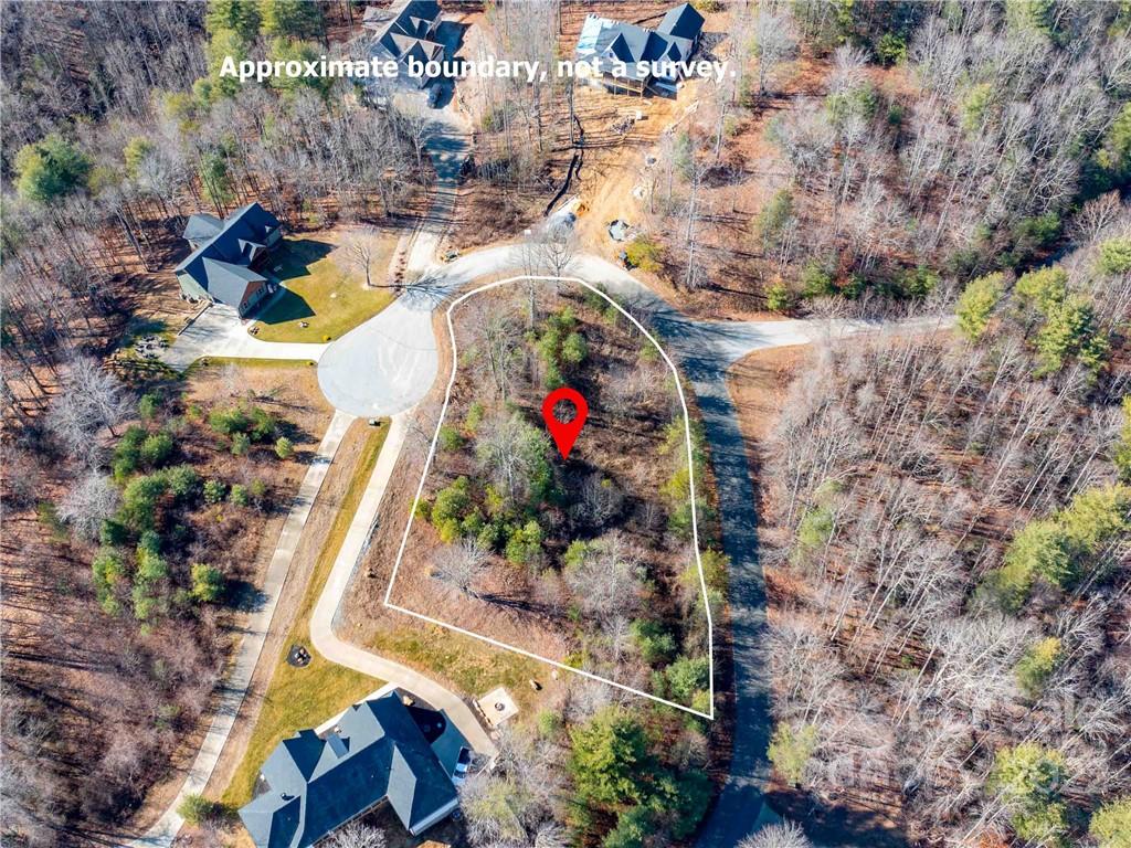 Property image 1 at 475 Morning Air Lane, Hendersonville, NC 28792