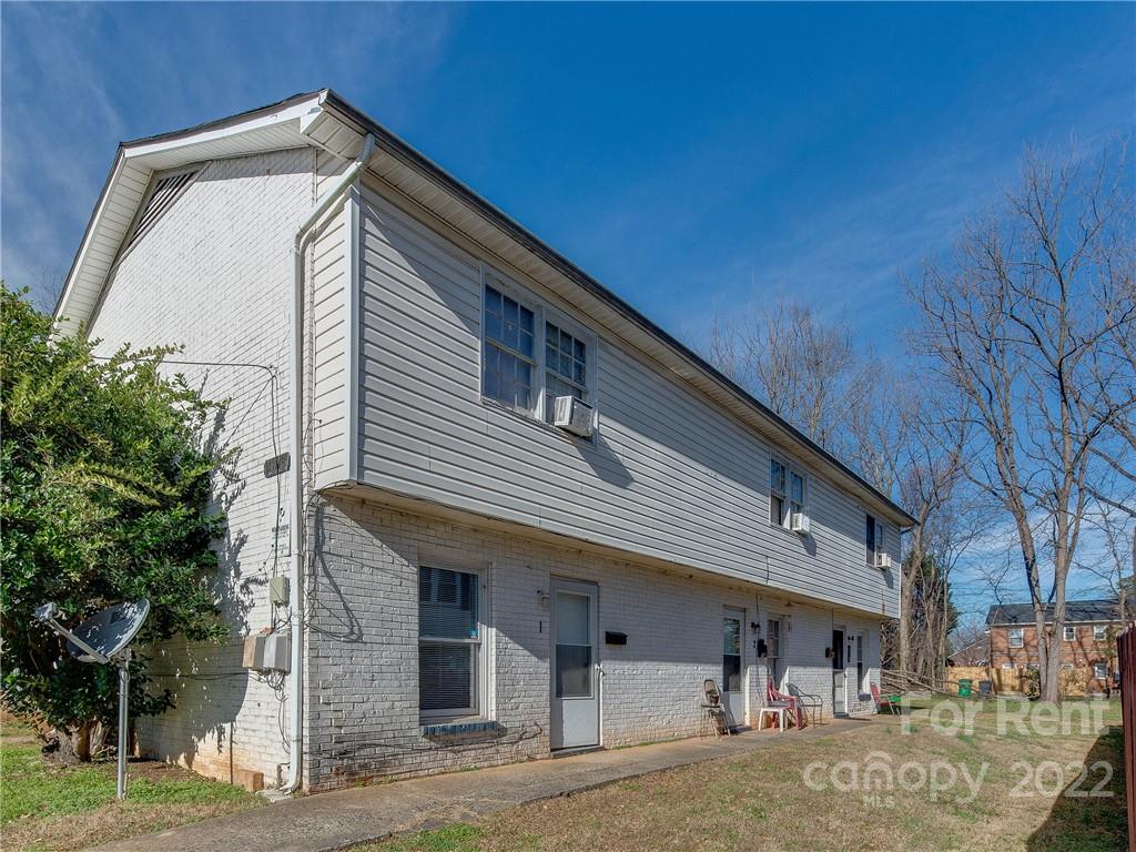 Property image 1 at 3616 Kentucky Avenue, Charlotte, NC 28216