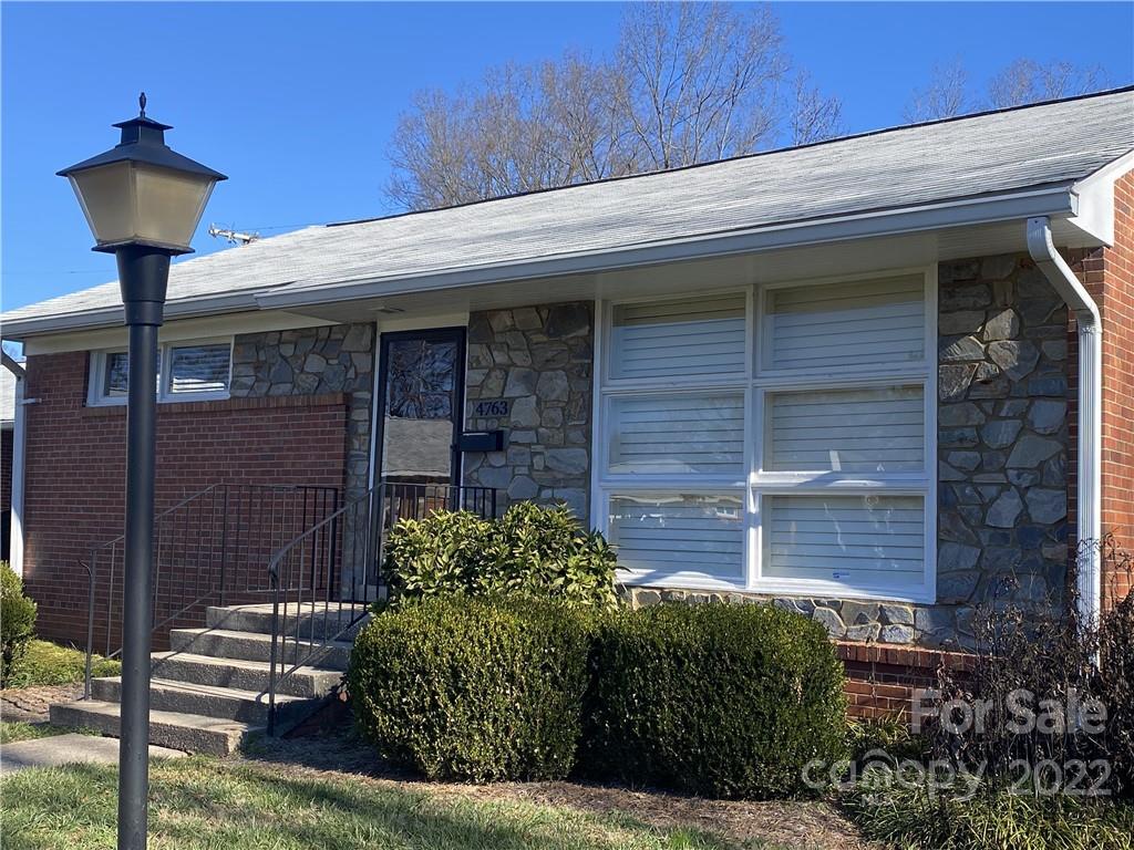 Property image 1 at 4763 Woodlark Lane, Charlotte, NC 28211