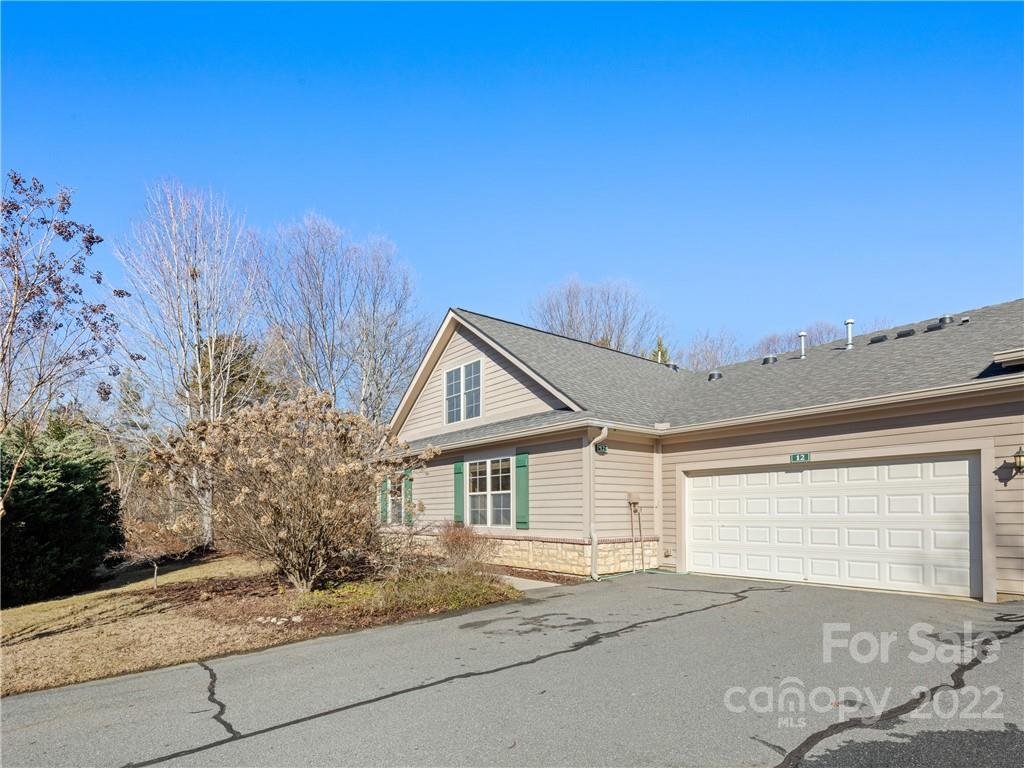Property image 1 at 12 Mountain Meadow Circle, Weaverville, NC 28787