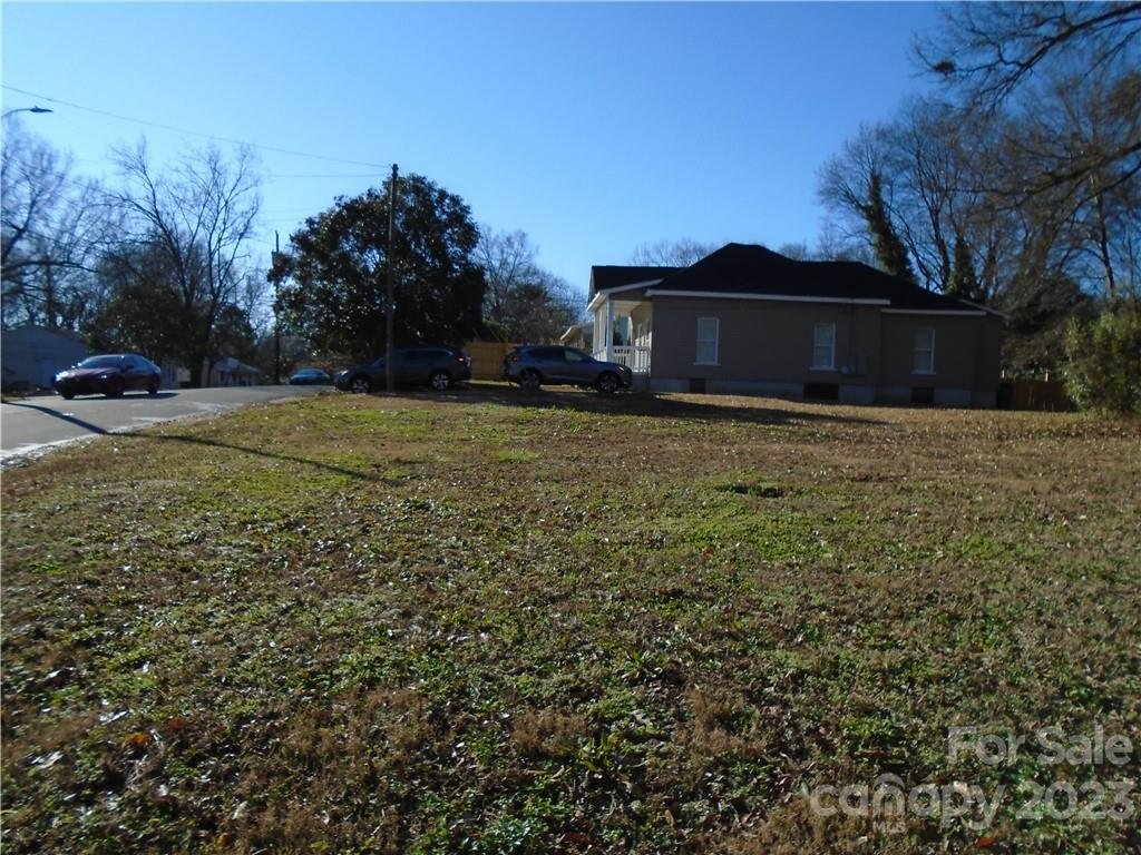 Property image 1 at 00 Vinton Street, Charlotte, NC 28216