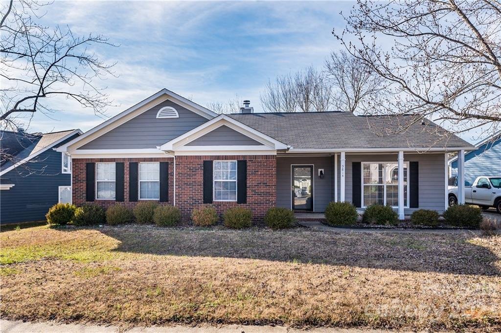 Property image 1 at 9814 Dunfries Road, Matthews, NC 28105