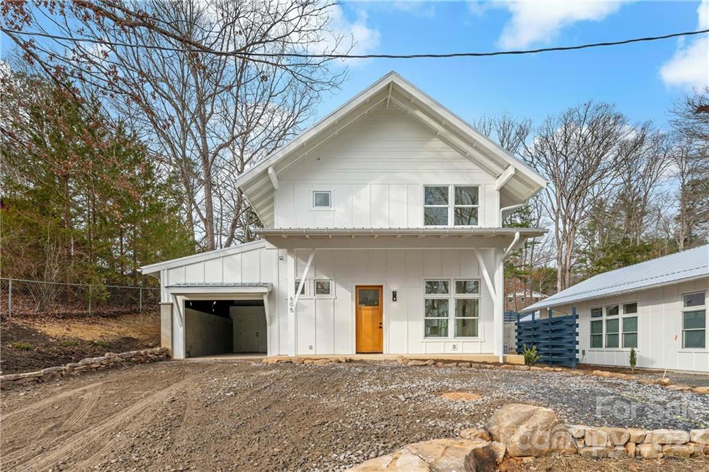 Property image 1 at 605 Hiawassee Avenue, Black Mountain, NC 28711