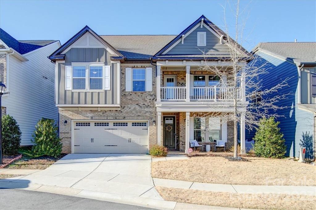 946 Ashton Oak Court