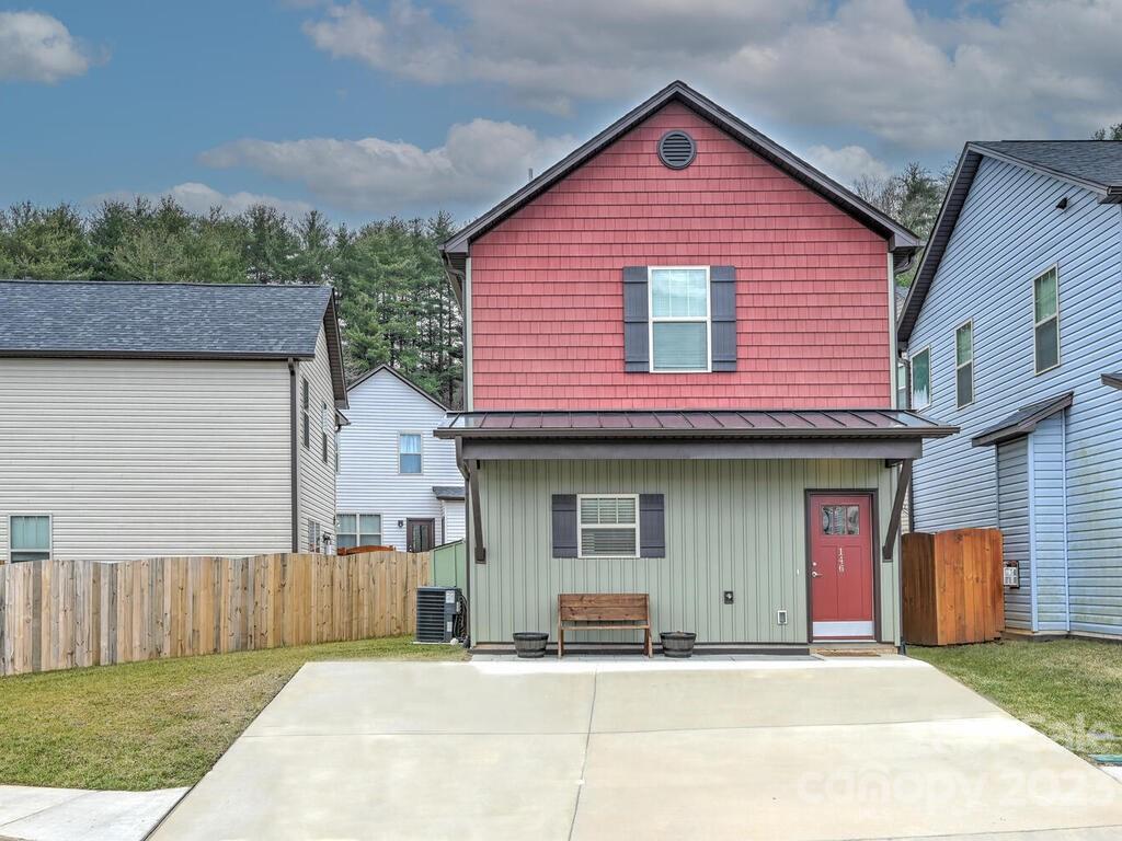 Property image 1 at 146 Cardwell Lane, Fletcher, NC 28732