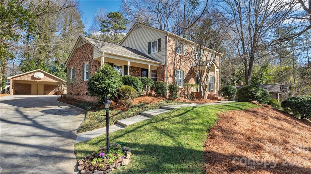 Property image 1 at 8307 County Downs Lane, Charlotte, NC 28270