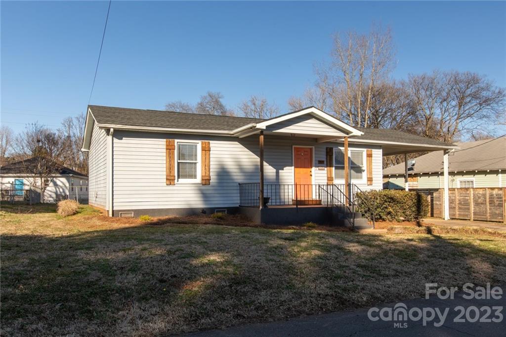 Property image 1 at 909 Laye Street, Belmont, NC 28012
