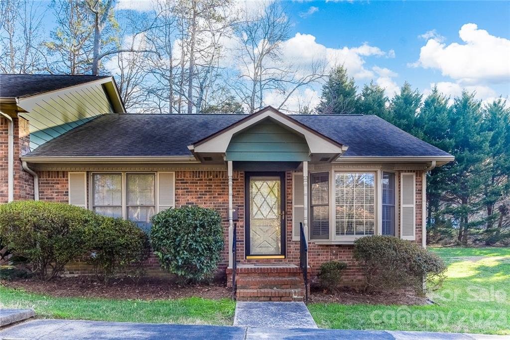 Property image 1 at 113 Phil Court, Fort Mill, SC 29715