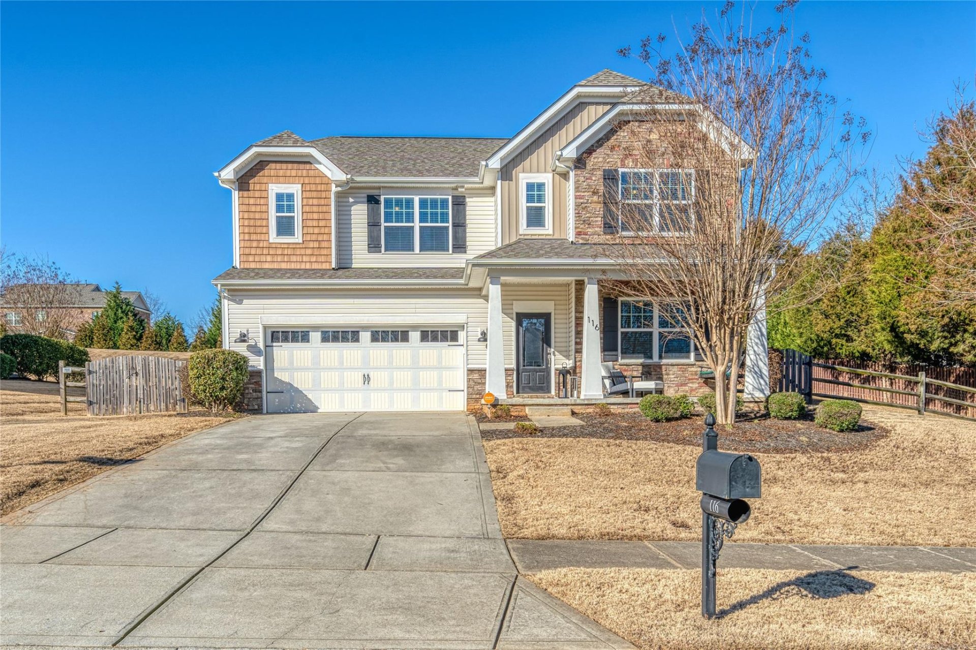 Property image 1 at 116 Glastonbury Drive, Mooresville, NC 28115